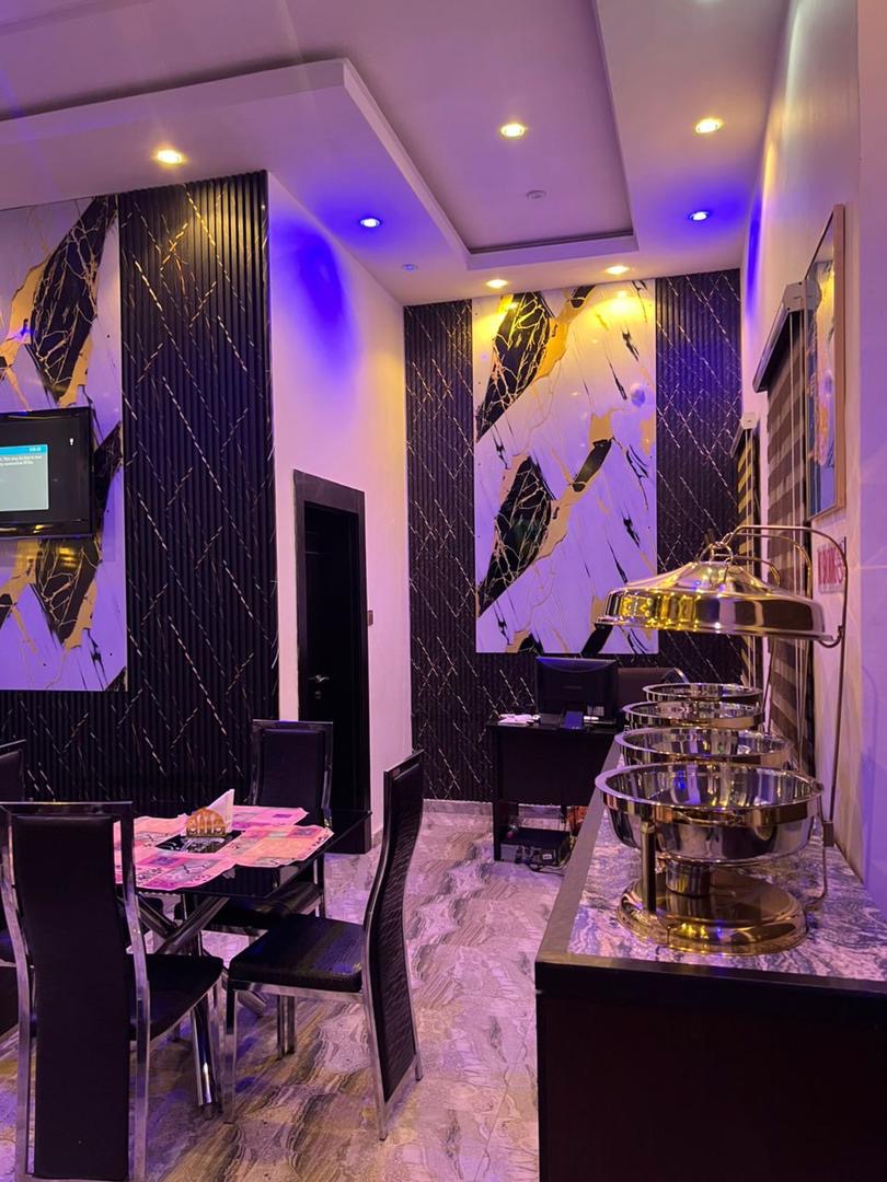 Dinning Buffet Sideview