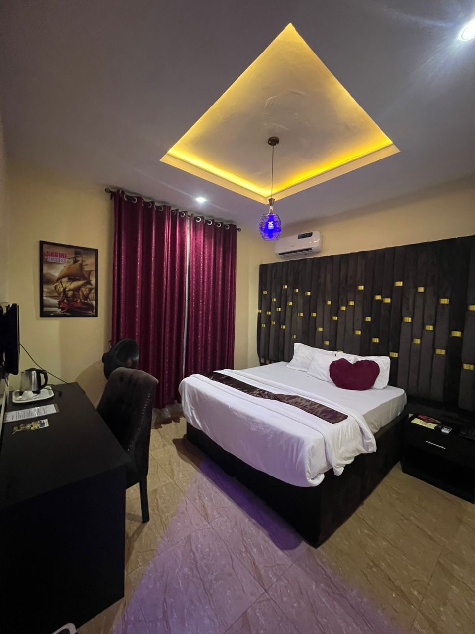 Executive Room